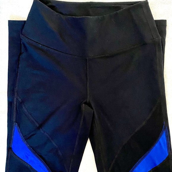 La Senza Athletic Leggings - Picture 2 of 4